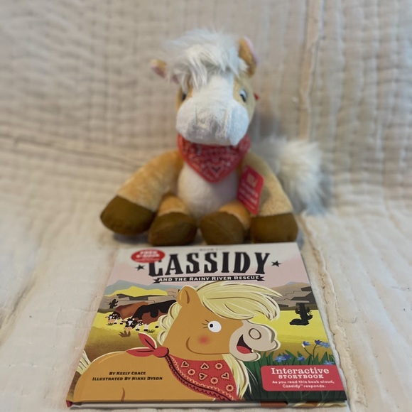 Cassidy And The Rainy River Rescue Interactive Plush Pony and Book by Hallmark - Picture 4 of 7